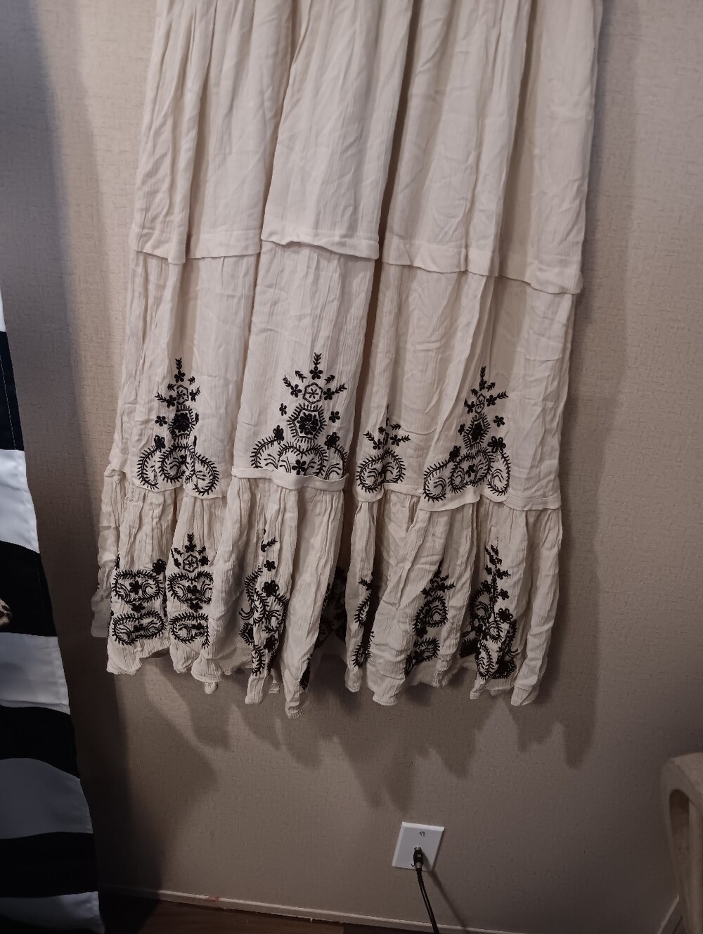 L.O.V. Bohemian Cream Maxi Dress with Black Embroidery Sz S - Picture 2 of 6